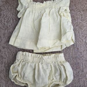 Cat & Jack Pale Yellow Ruffled Diaper Cover Set